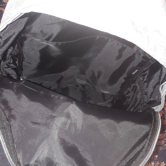 Grey zip-up backpack school bag - Picture 4 of 11